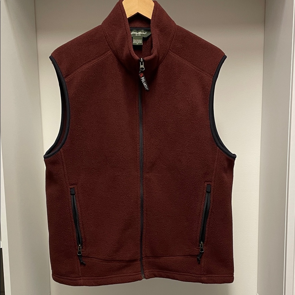 Eddie Bauer Men's Fleece Vest - Maroon/ Black Trim Size M